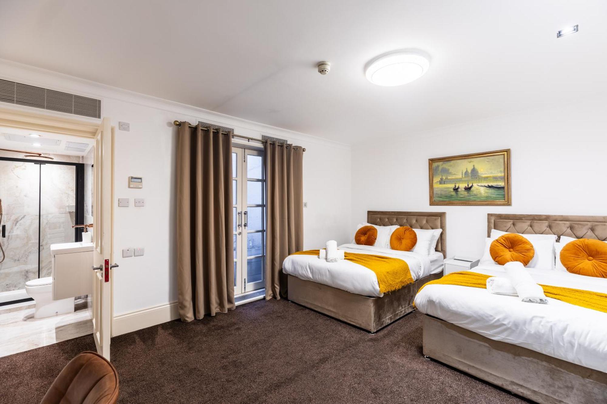 Mayfair Residences Hotel